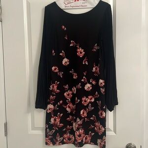 Worn once White House Black Market dress